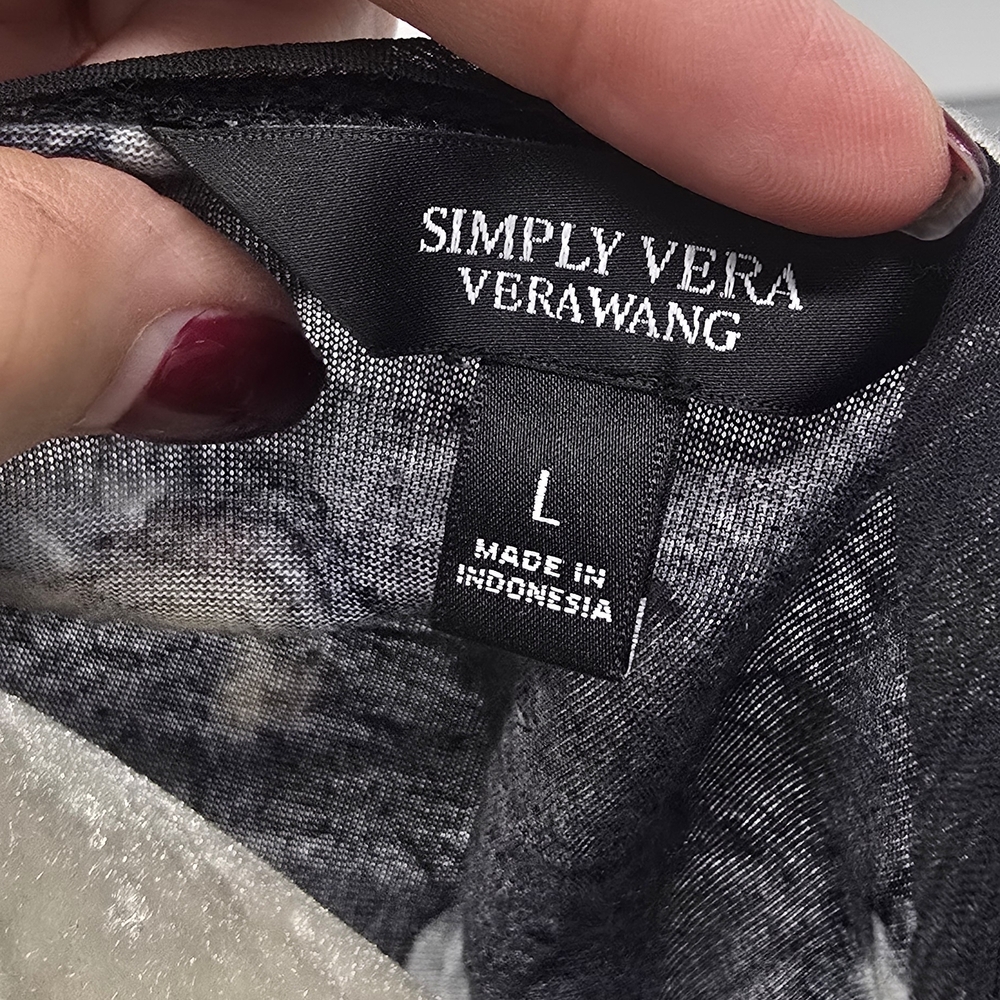 Simply Vera Vera Wang Floral Top - Black, Red, White - Picture 4 of 4